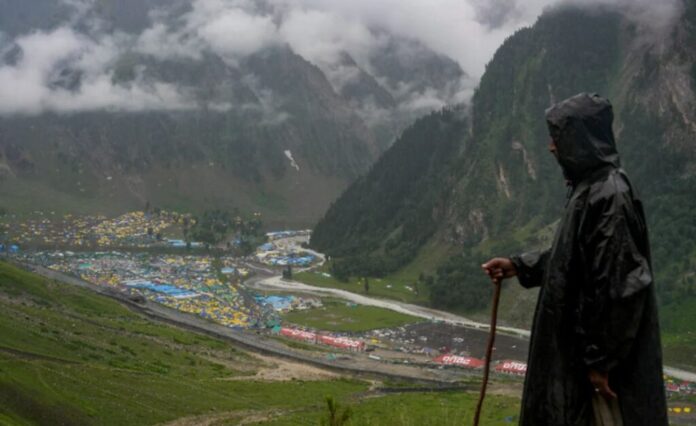 Amarnath Yatra suspended due to bad weather conditions